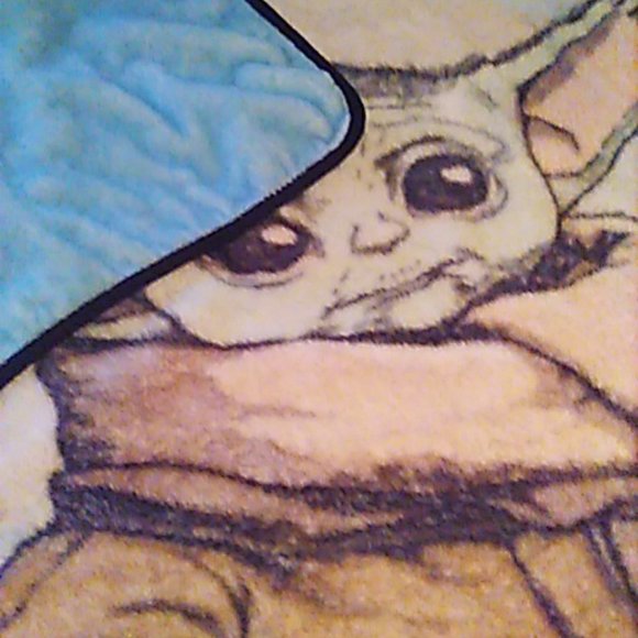 Starwars Yoda Plush Blanket 63"x78" Faux Fur Super Soft Warm - Picture 5 of 6